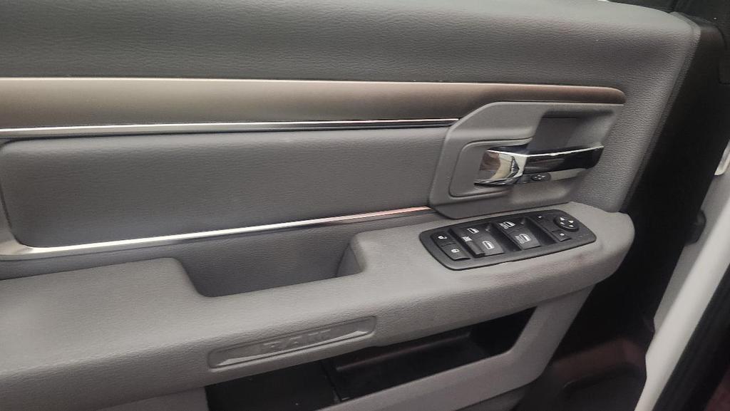 used 2020 Ram 1500 Classic car, priced at $18,975