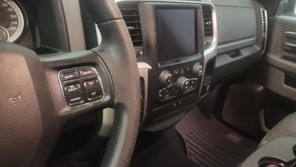 used 2020 Ram 1500 Classic car, priced at $18,975