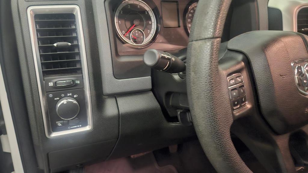 used 2020 Ram 1500 Classic car, priced at $18,975