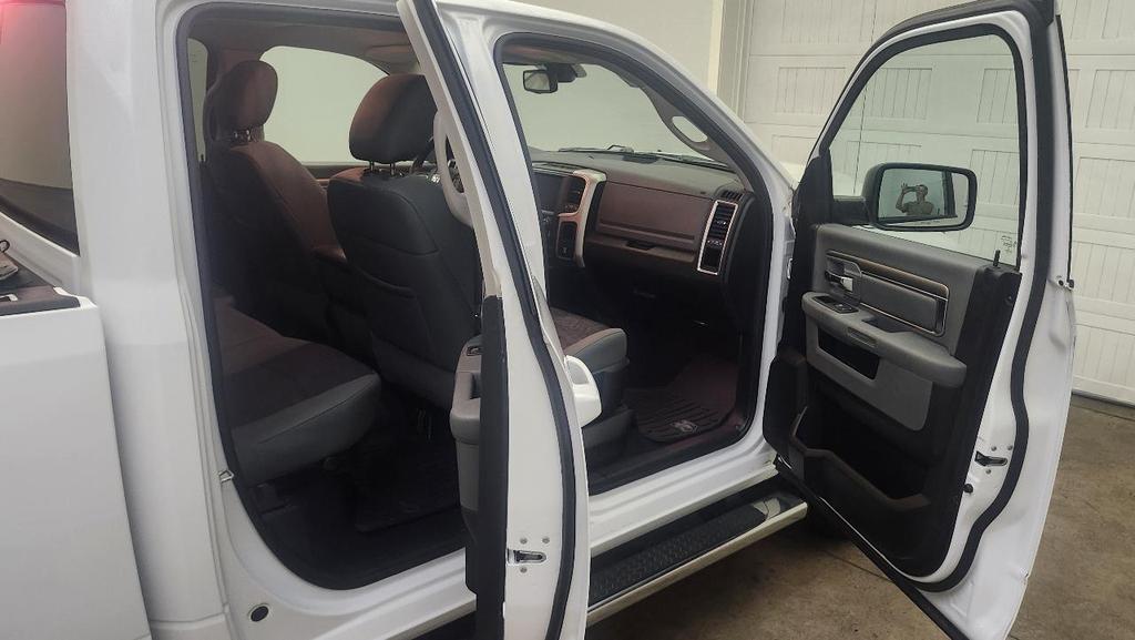 used 2020 Ram 1500 Classic car, priced at $18,975