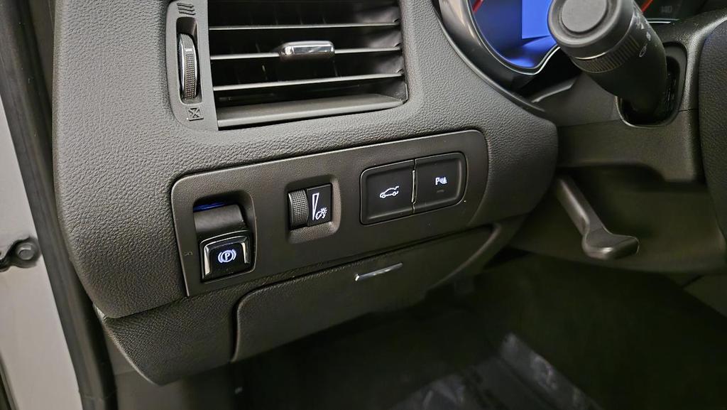 used 2018 Chevrolet Impala car, priced at $14,895