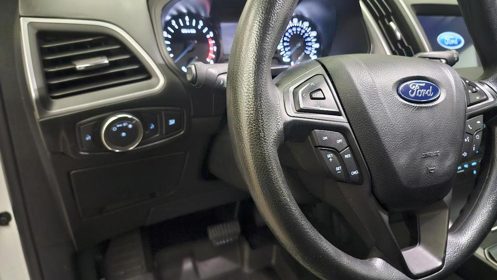 used 2020 Ford Edge car, priced at $14,495