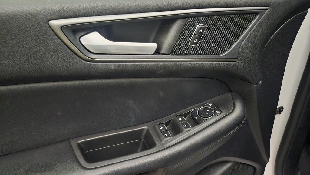 used 2020 Ford Edge car, priced at $14,495