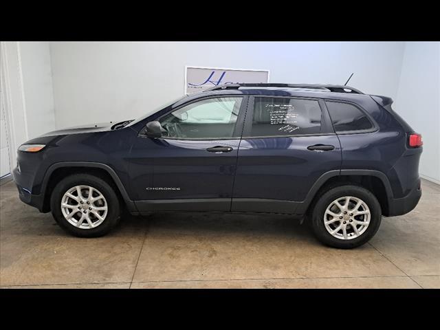 used 2016 Jeep Cherokee car, priced at $9,495