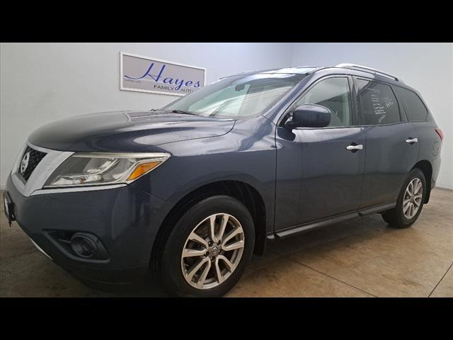 used 2014 Nissan Pathfinder car, priced at $10,985