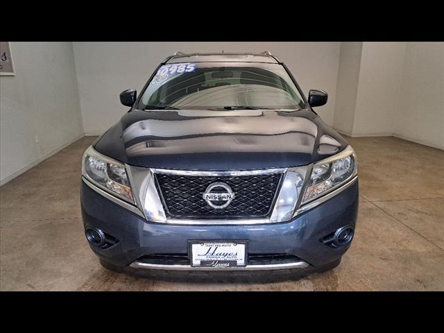 used 2014 Nissan Pathfinder car, priced at $10,985