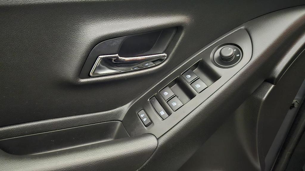used 2019 Chevrolet Trax car, priced at $13,895