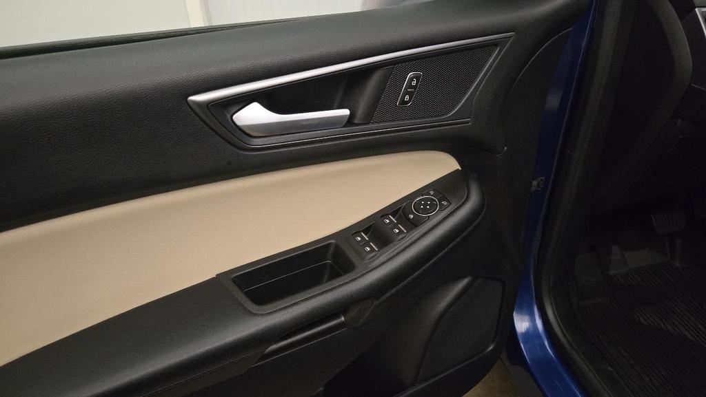 used 2020 Ford Edge car, priced at $15,795