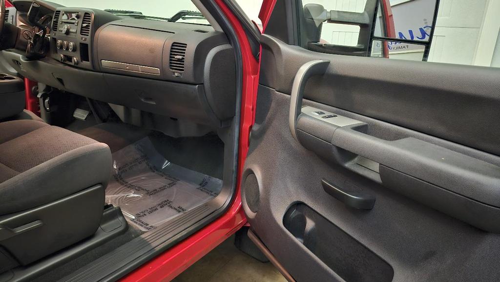 used 2008 Chevrolet Silverado 3500 car, priced at $17,895