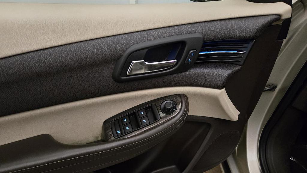 used 2016 Chevrolet Malibu Limited car, priced at $8,995