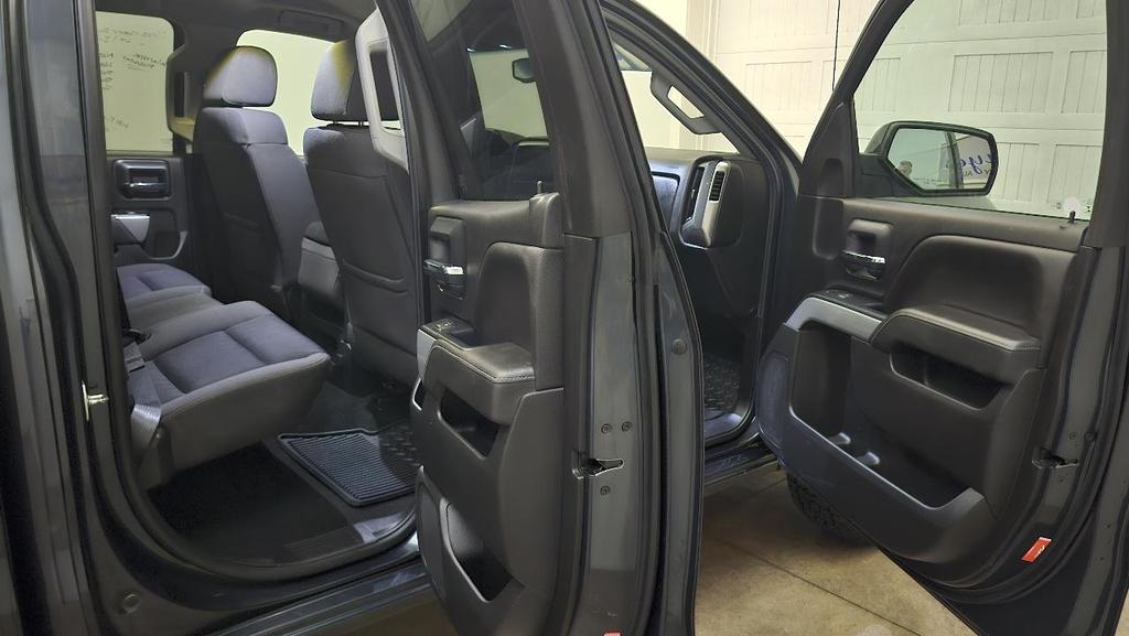 used 2018 Chevrolet Silverado 1500 car, priced at $18,475