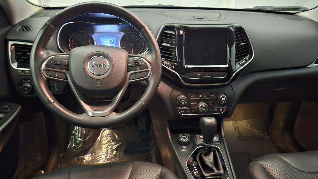 used 2019 Jeep Cherokee car, priced at $15,985