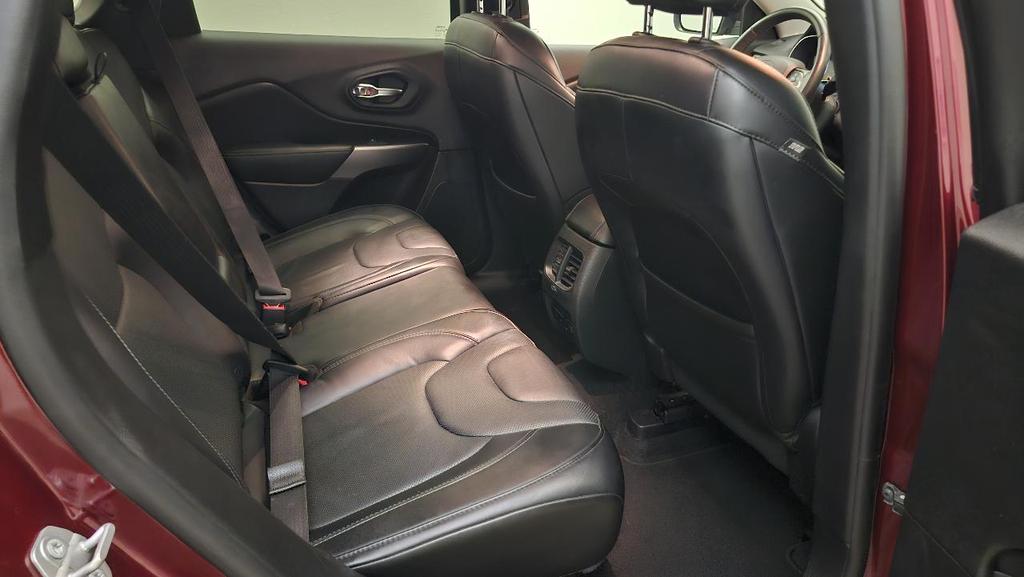used 2019 Jeep Cherokee car, priced at $15,985