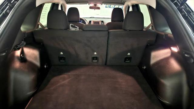 used 2020 Jeep Cherokee car, priced at $13,695
