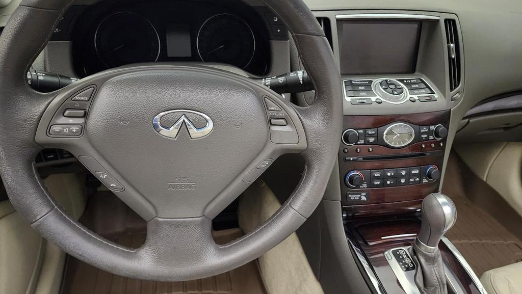 used 2011 INFINITI G37 car, priced at $10,495