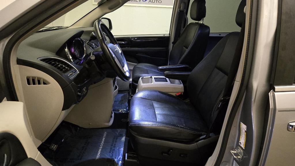 used 2016 Chrysler Town & Country car, priced at $8,695