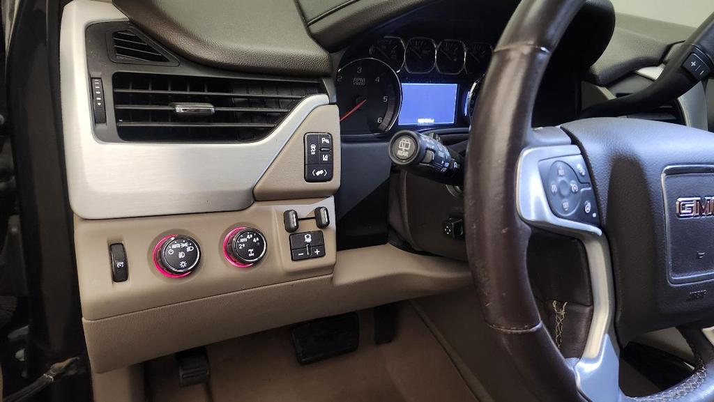 used 2015 GMC Yukon car, priced at $14,795