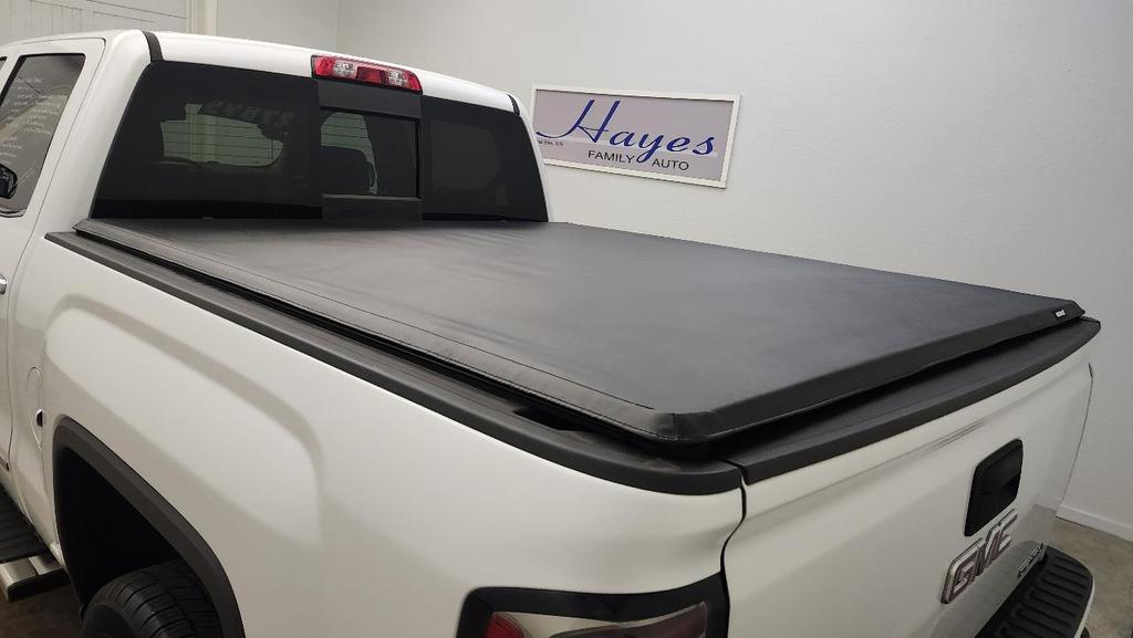 used 2018 GMC Sierra 1500 car, priced at $27,895