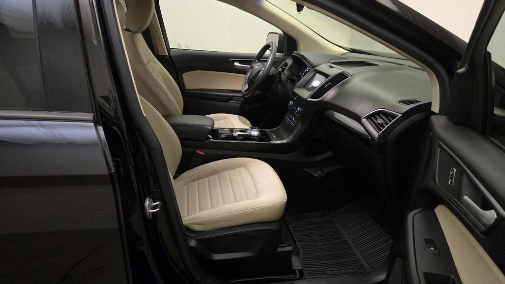 used 2020 Ford Edge car, priced at $15,495