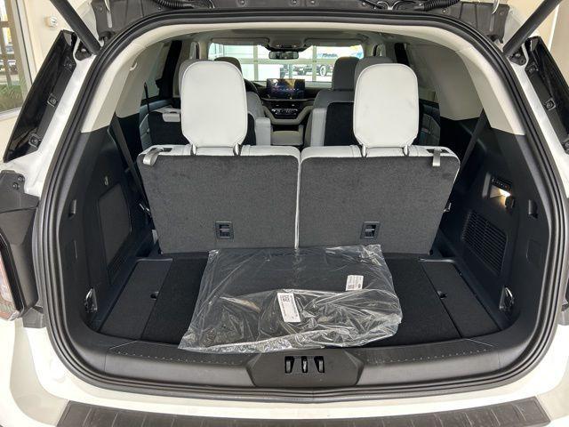 new 2025 Ford Explorer car, priced at $59,898