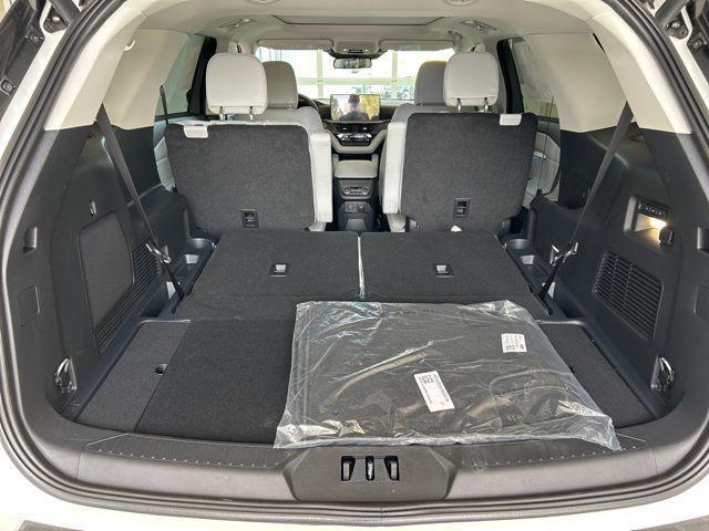 new 2025 Ford Explorer car, priced at $59,898