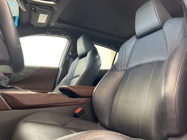 used 2024 Toyota Venza car, priced at $39,987