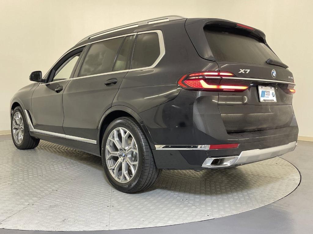 new 2025 BMW X7 car, priced at $90,615