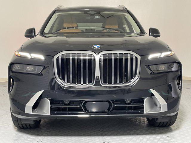 new 2025 BMW X7 car, priced at $91,125