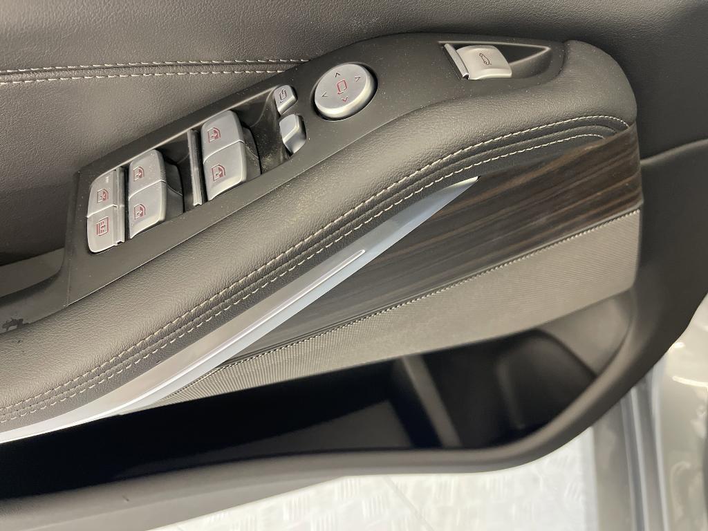 new 2025 BMW X7 car, priced at $91,365