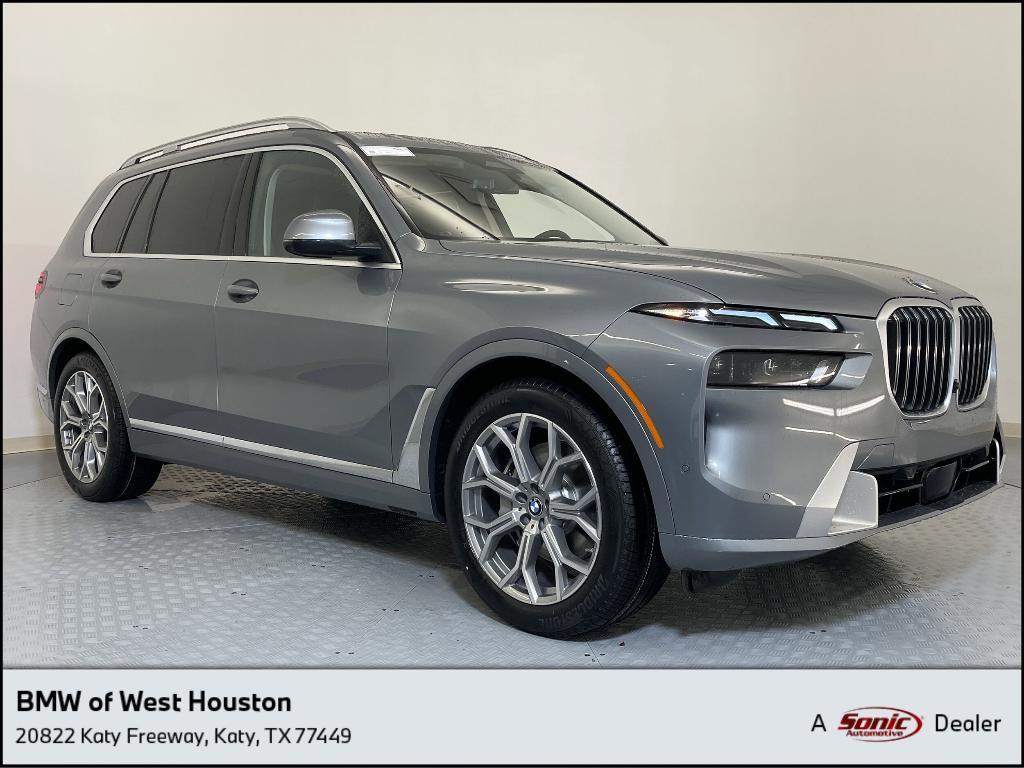 new 2025 BMW X7 car, priced at $91,365