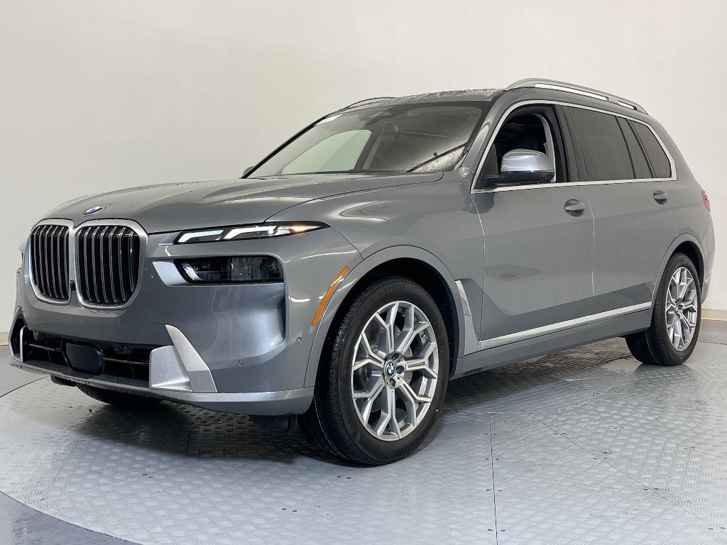 new 2025 BMW X7 car, priced at $91,365