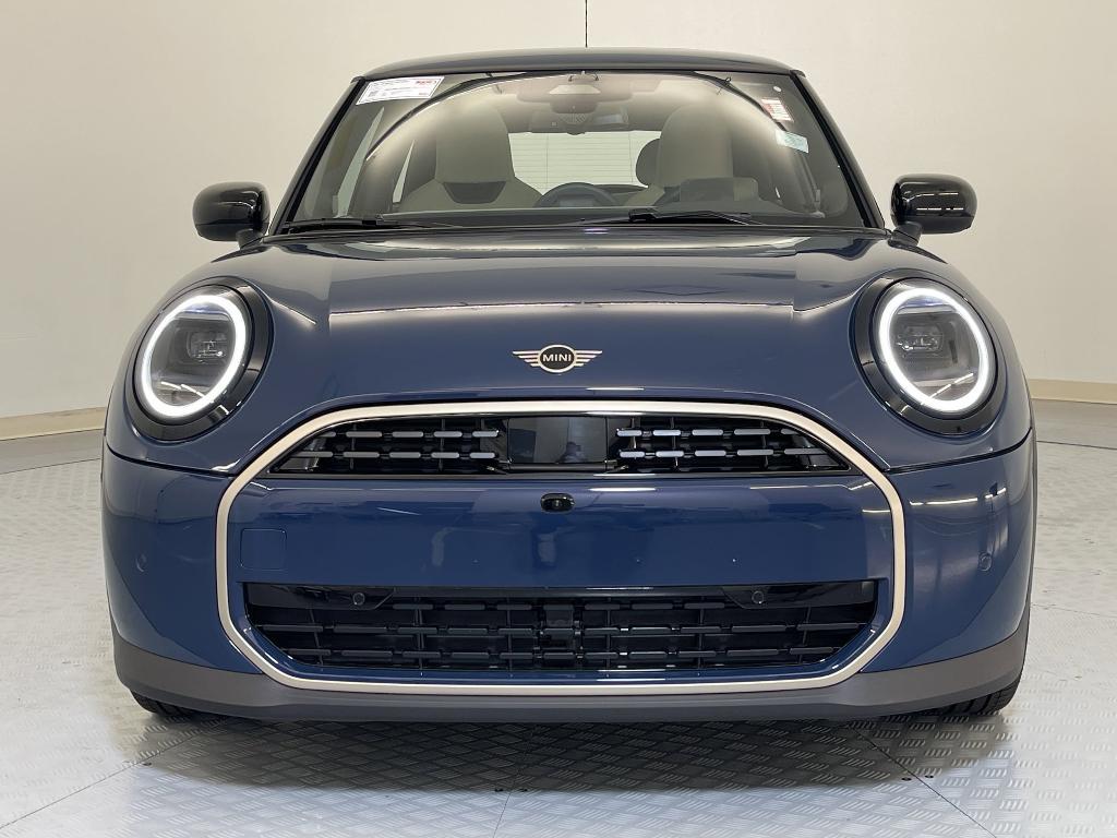 used 2025 MINI Hardtop car, priced at $30,998