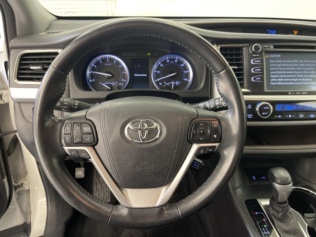 used 2017 Toyota Highlander car, priced at $16,998