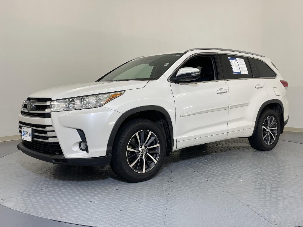 used 2017 Toyota Highlander car, priced at $16,998