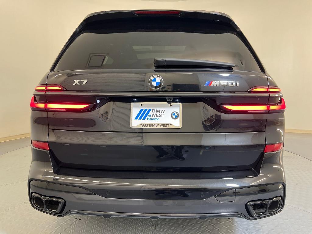 new 2026 BMW X7 car, priced at $120,685