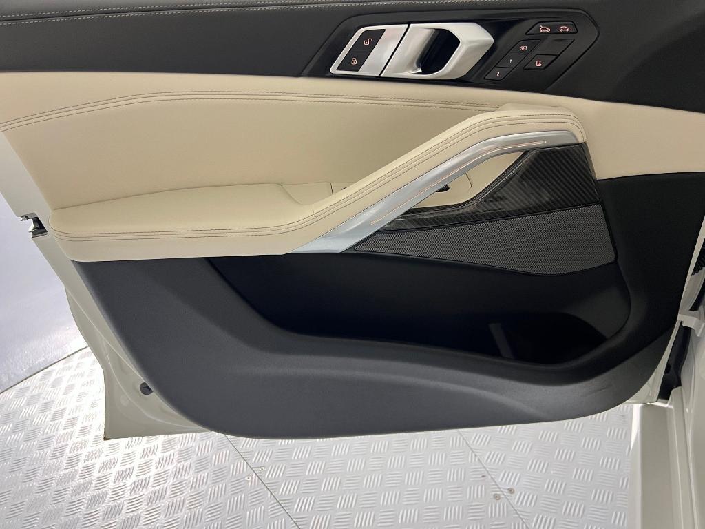 new 2026 BMW X6 car, priced at $108,525