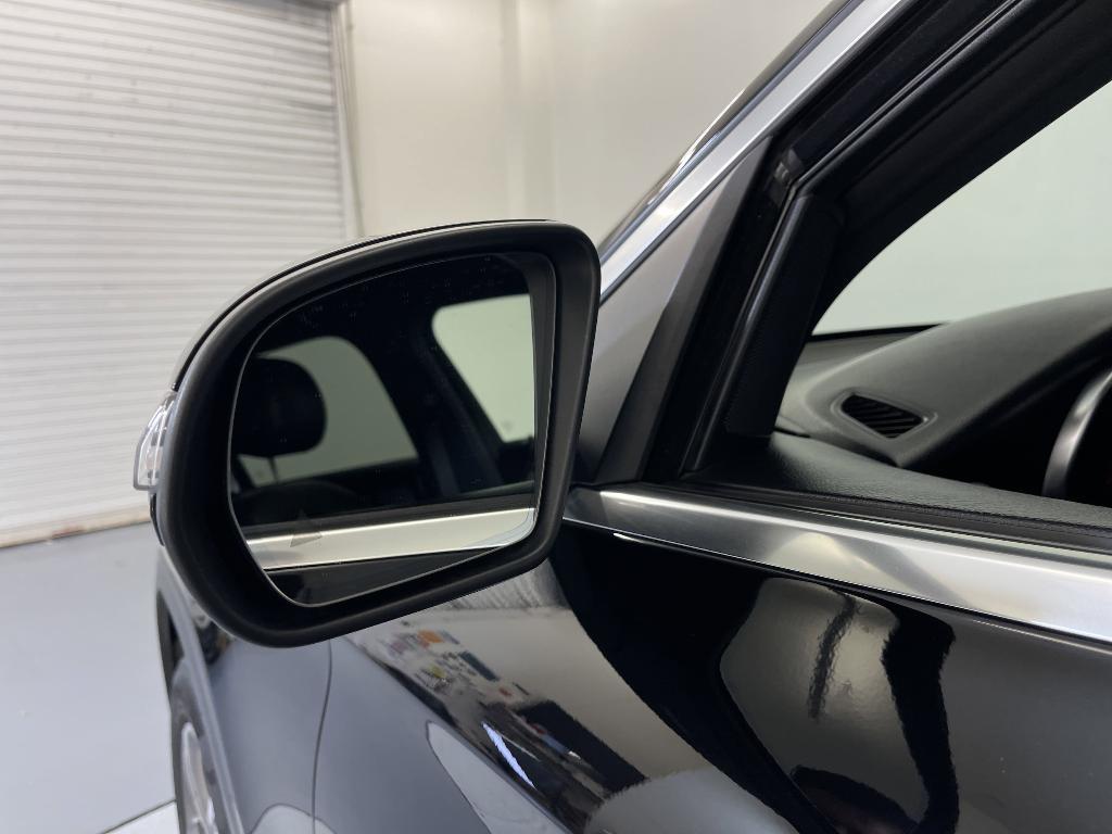 used 2019 Mercedes-Benz GLC 300 car, priced at $17,998