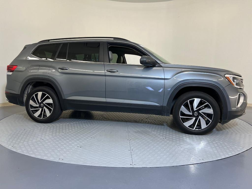 used 2024 Volkswagen Atlas car, priced at $30,999