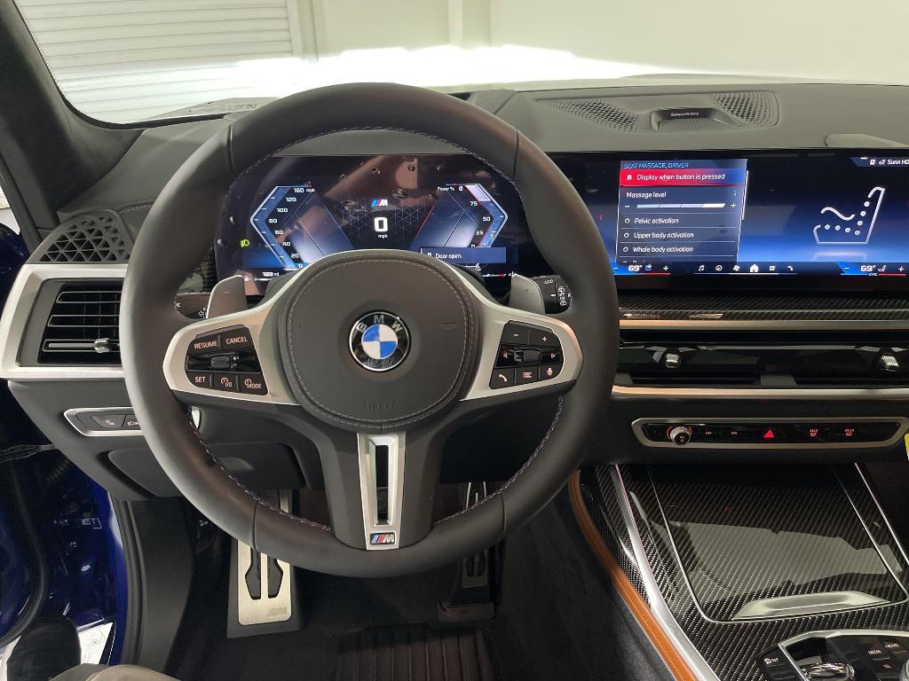 new 2026 BMW X7 car, priced at $125,290