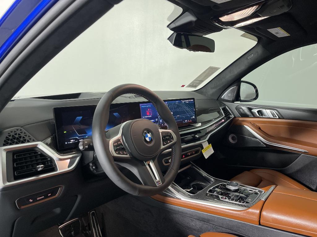 new 2026 BMW X7 car, priced at $125,290