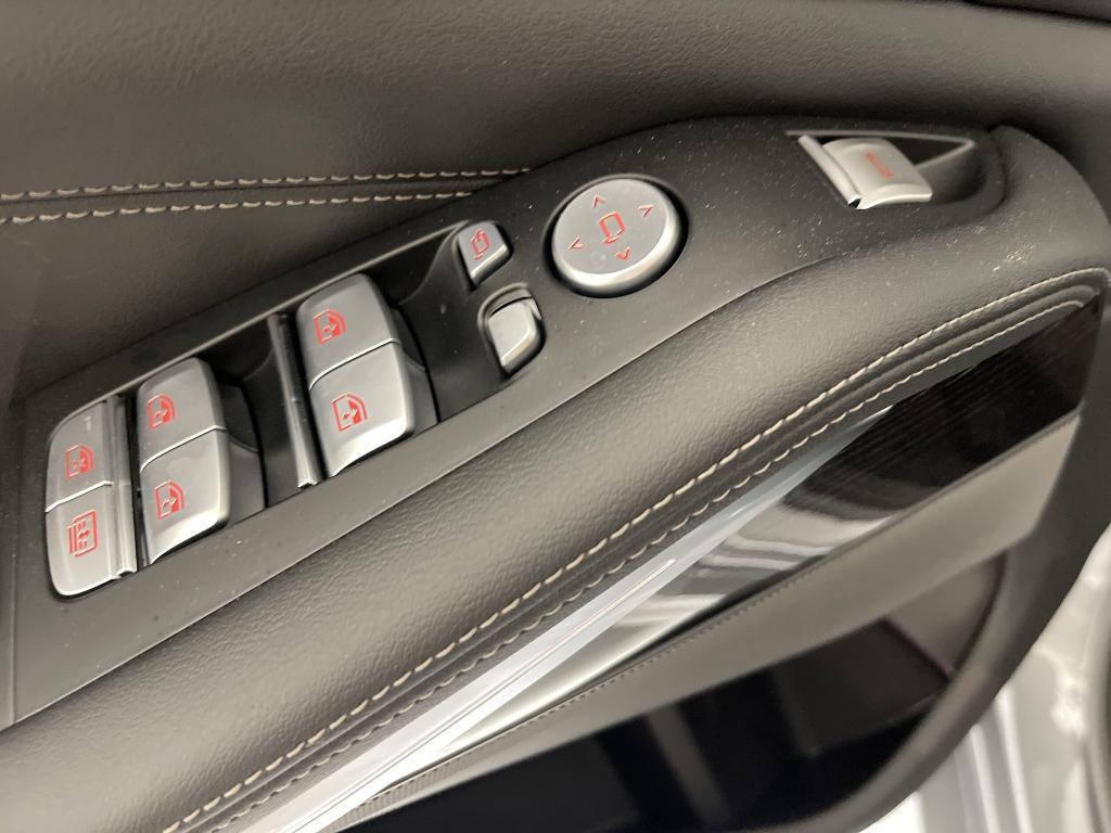 new 2025 BMW X7 car, priced at $101,515