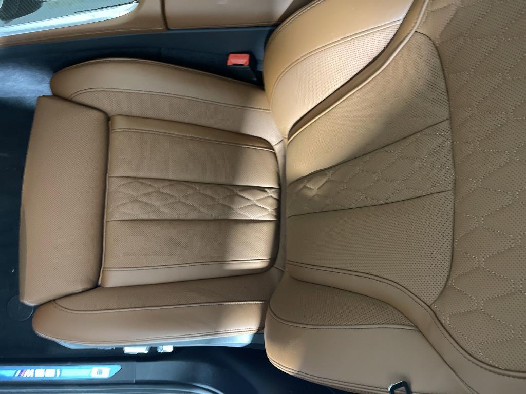 new 2026 BMW X7 car, priced at $122,985