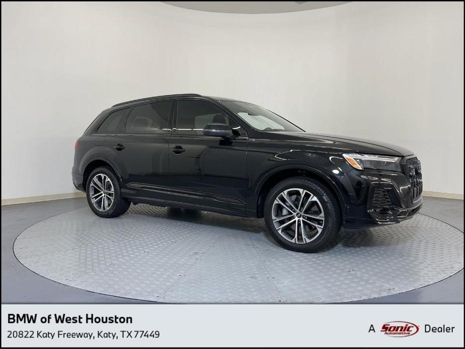 used 2025 Audi Q7 car, priced at $55,496