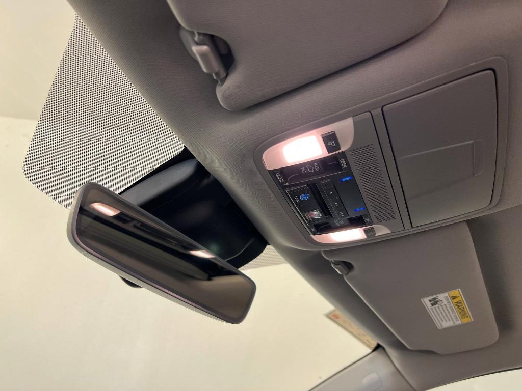 used 2018 Acura MDX car, priced at $19,999