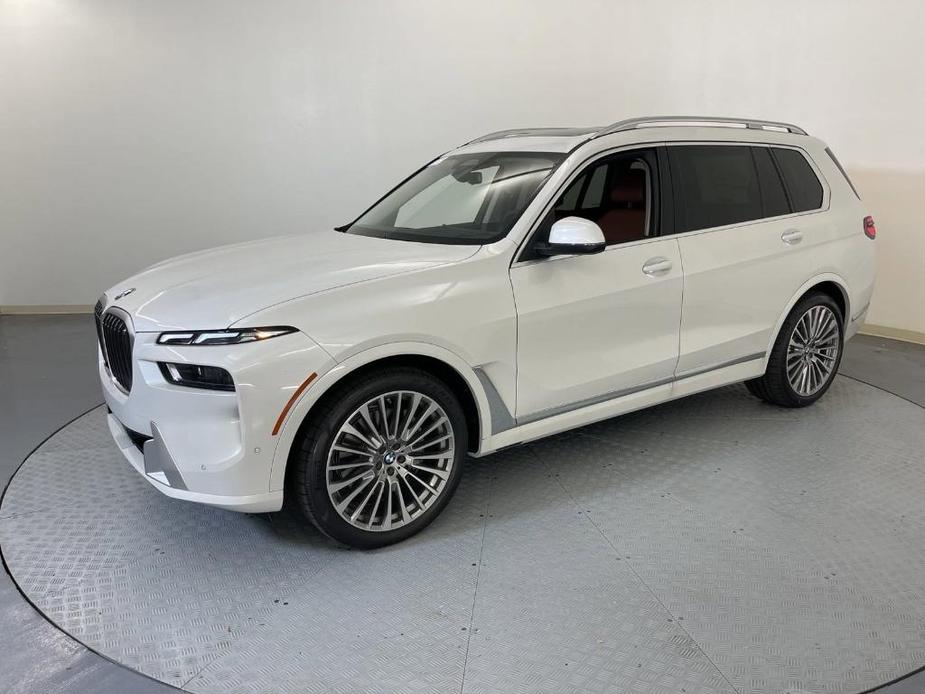 new 2025 BMW X7 car, priced at $92,275