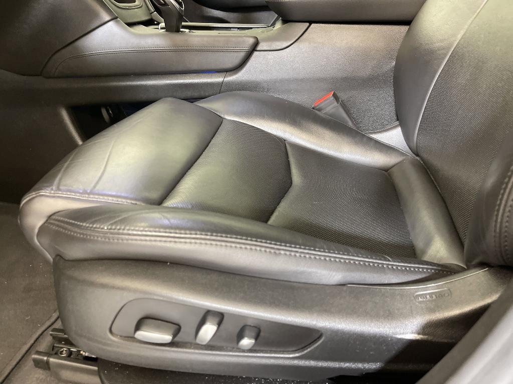 used 2019 Cadillac XT5 car, priced at $22,999