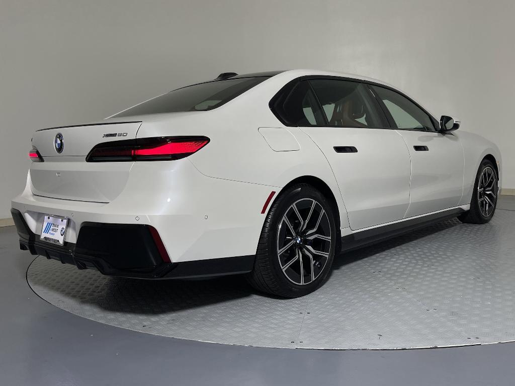 new 2025 BMW i7 car, priced at $133,080