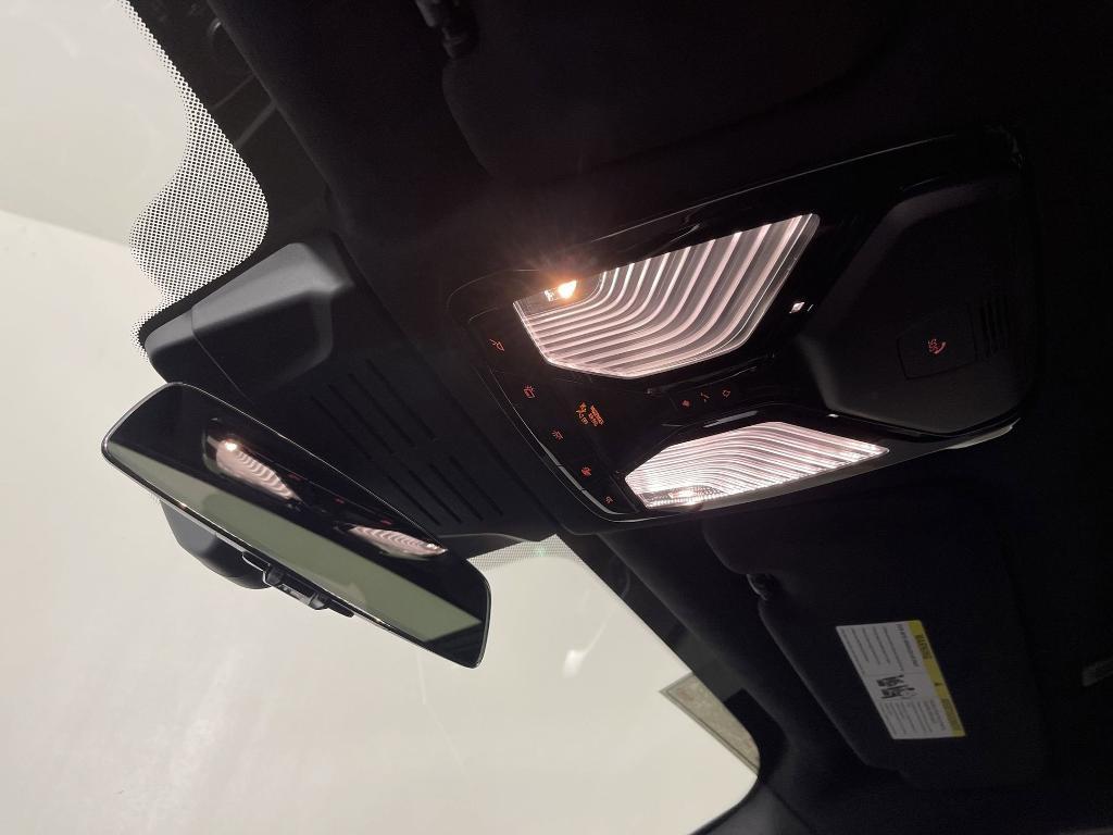 new 2026 BMW X7 car, priced at $101,685
