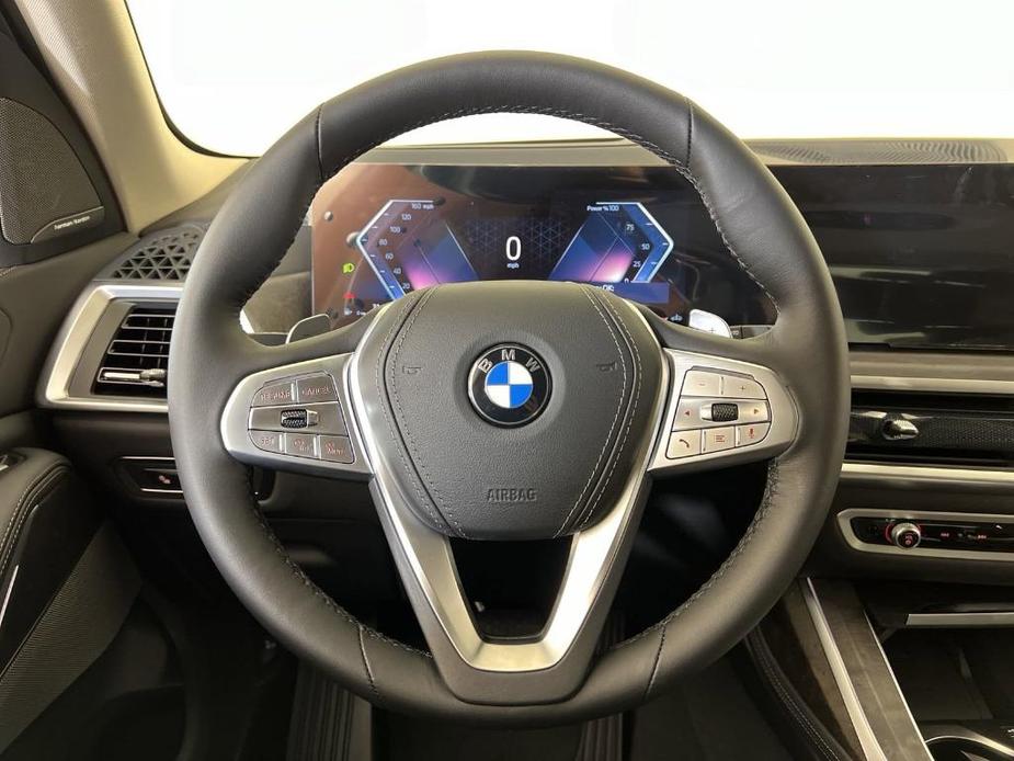 new 2024 BMW X7 car, priced at $91,495