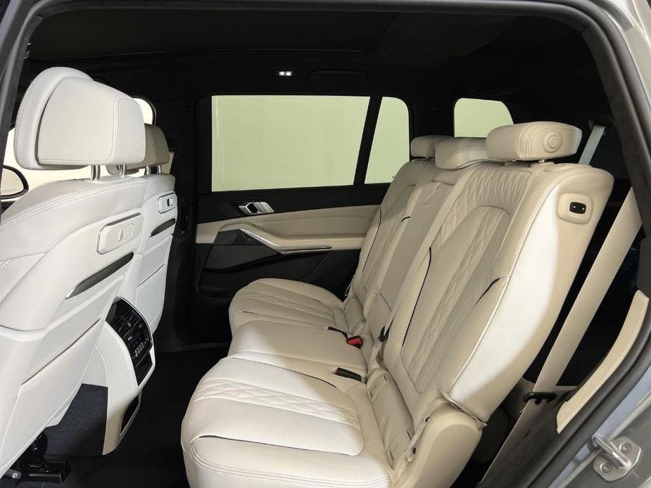 new 2025 BMW X7 car, priced at $113,795